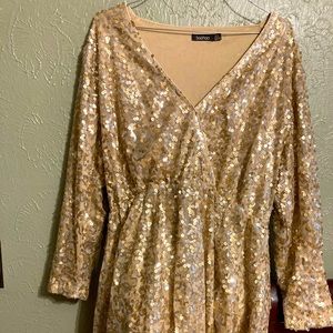 Short gold sequence prom dress size 18!